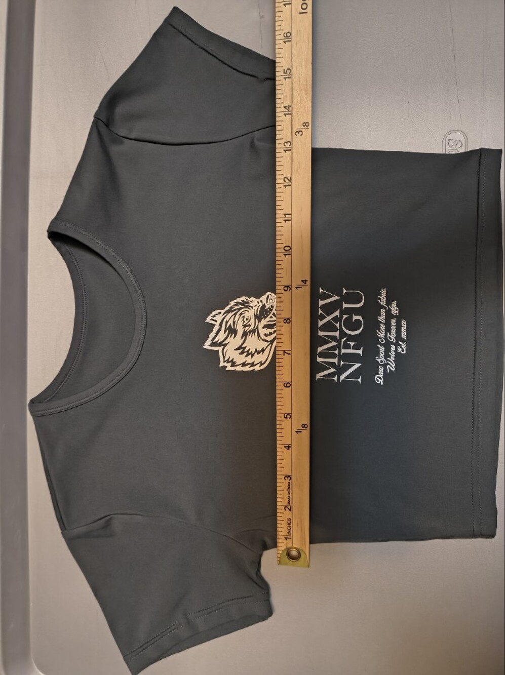 Darc Sport Black Cropped Logo Athletic Tee - Picture 8 of 14